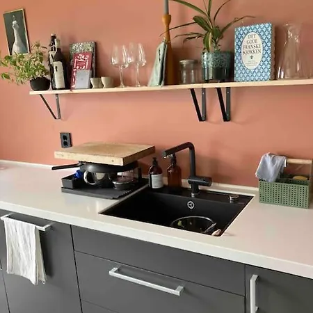 Apartman Modern Family In *